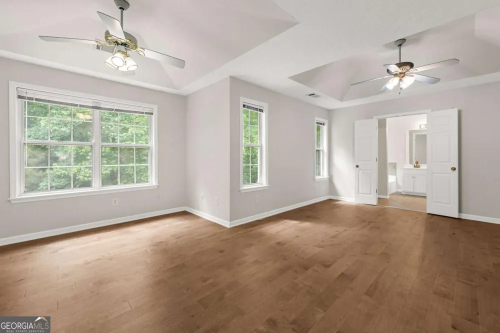 370 Manor Glen DR Suwanee, GA 30024