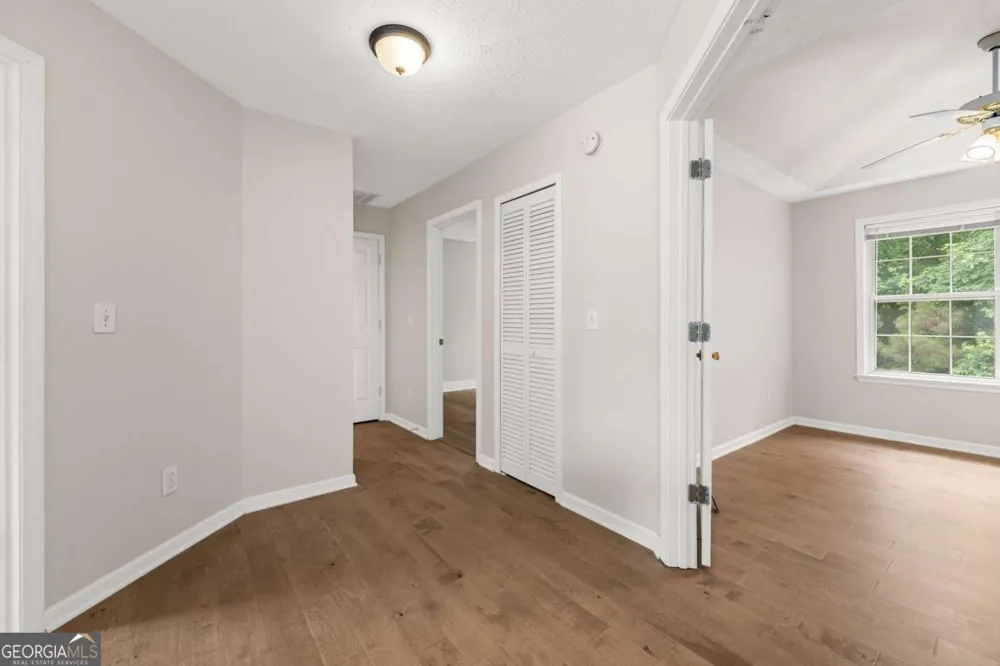 370 Manor Glen DR Suwanee, GA 30024