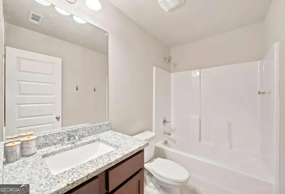 3645 Prospect Point DR Oakwood, GA 30566