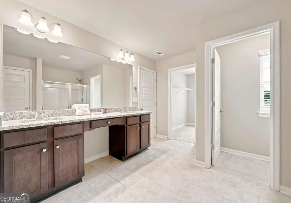 3645 Prospect Point DR Oakwood, GA 30566