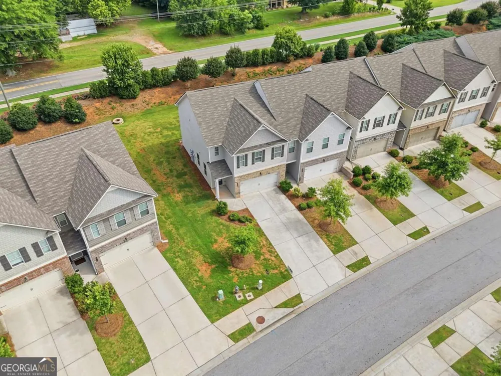 3645 Prospect Point DR Oakwood, GA 30566