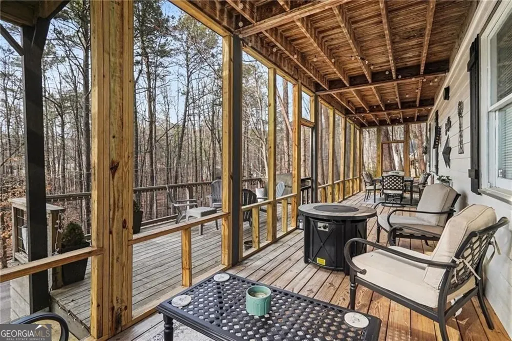 211 Hillside DR Waleska, GA 30183