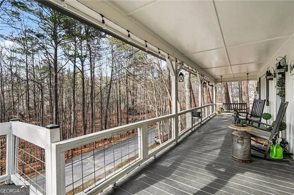 211 Hillside DR Waleska, GA 30183