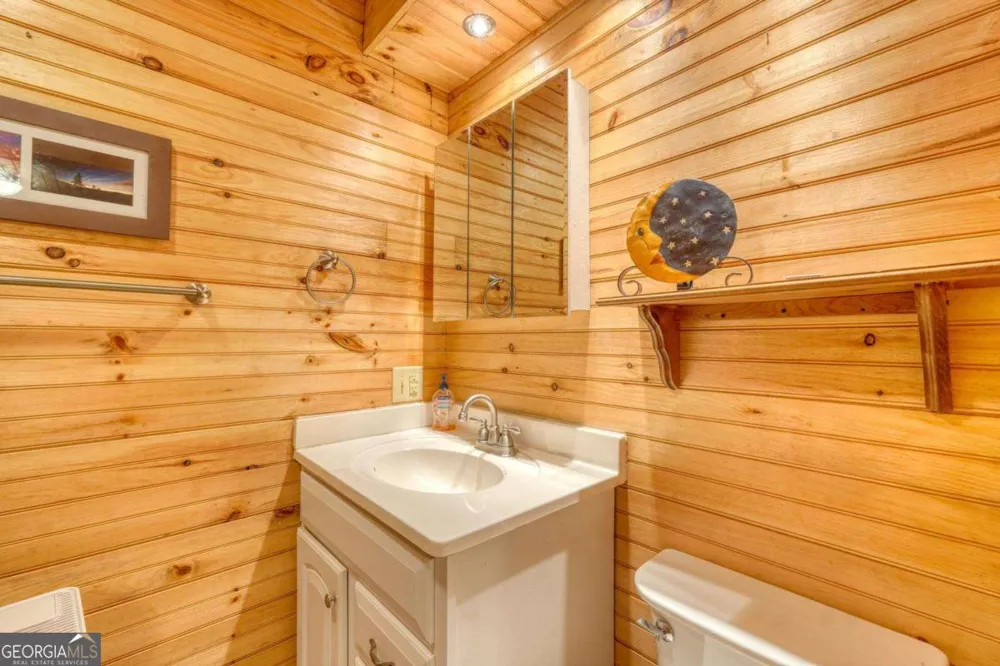 664 High Ridge RD Murphy, NC 28906
