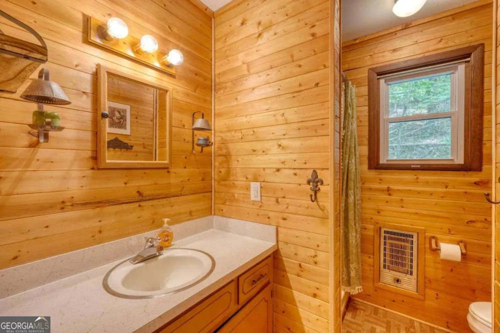 664 High Ridge RD Murphy, NC 28906