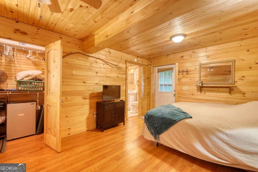 664 High Ridge RD Murphy, NC 28906