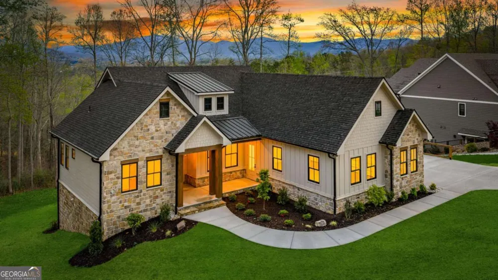 79 Winding RDG Blairsville, GA 30512