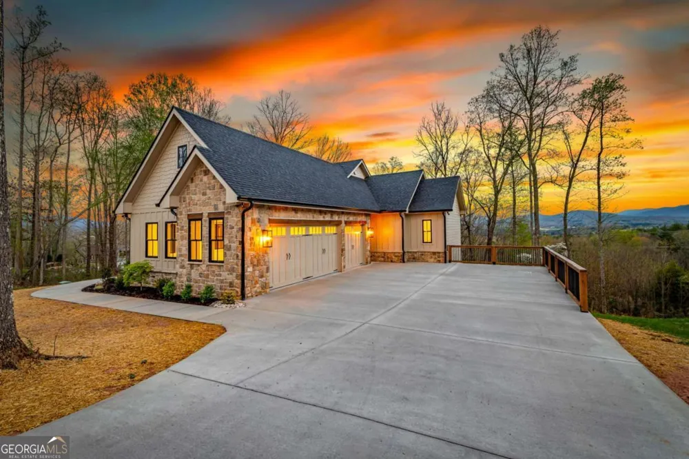 79 Winding RDG Blairsville, GA 30512