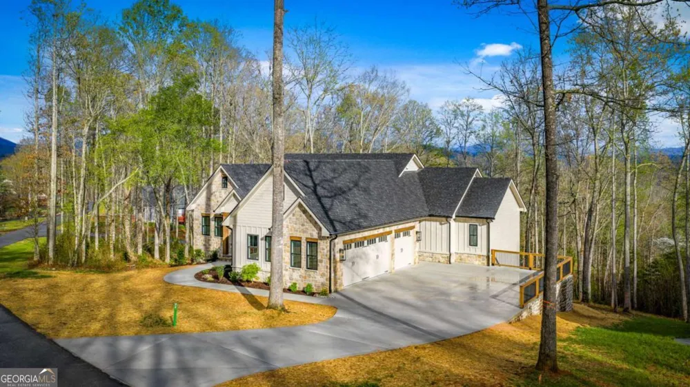 79 Winding RDG Blairsville, GA 30512