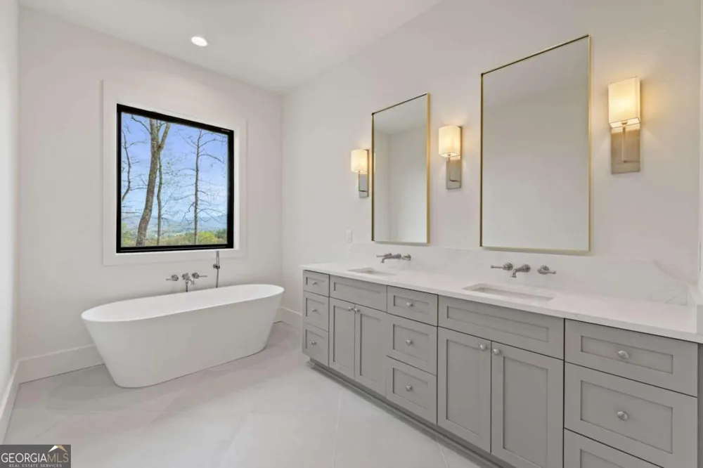 79 Winding RDG Blairsville, GA 30512