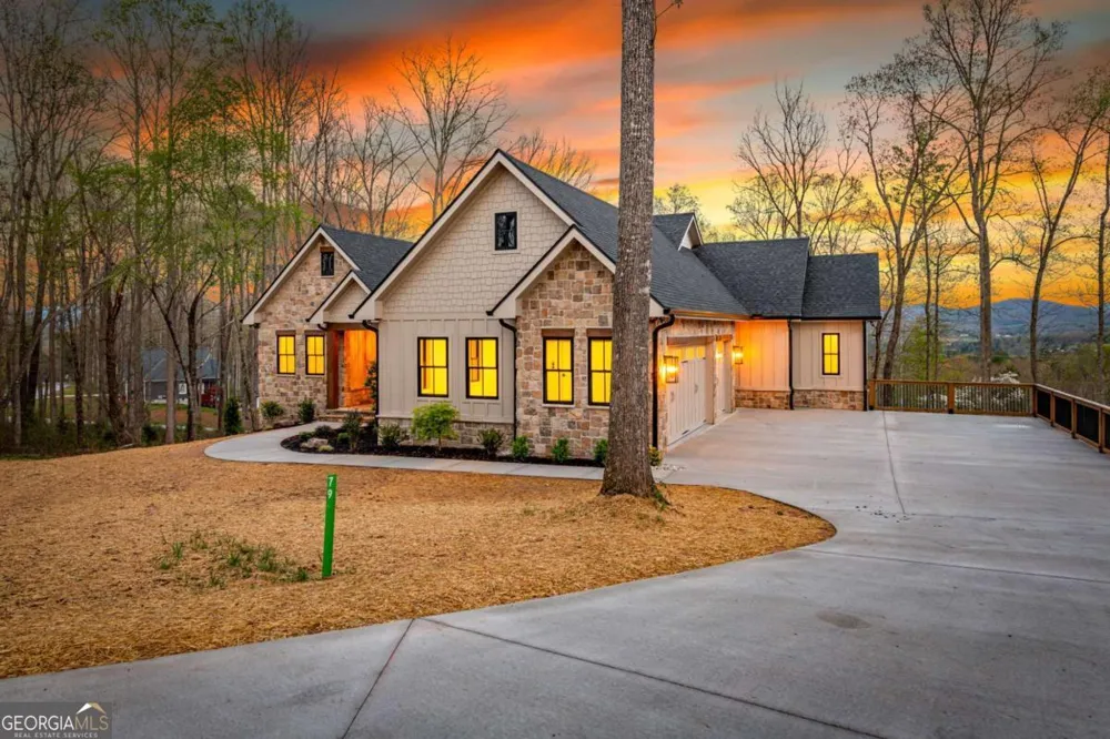 79 Winding RDG Blairsville, GA 30512