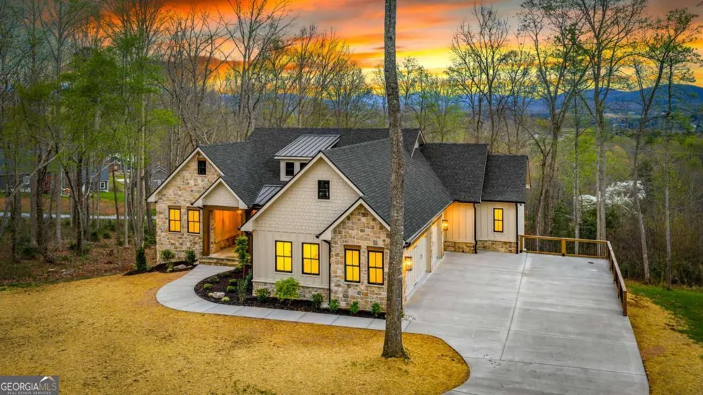 79 Winding RDG Blairsville, GA 30512