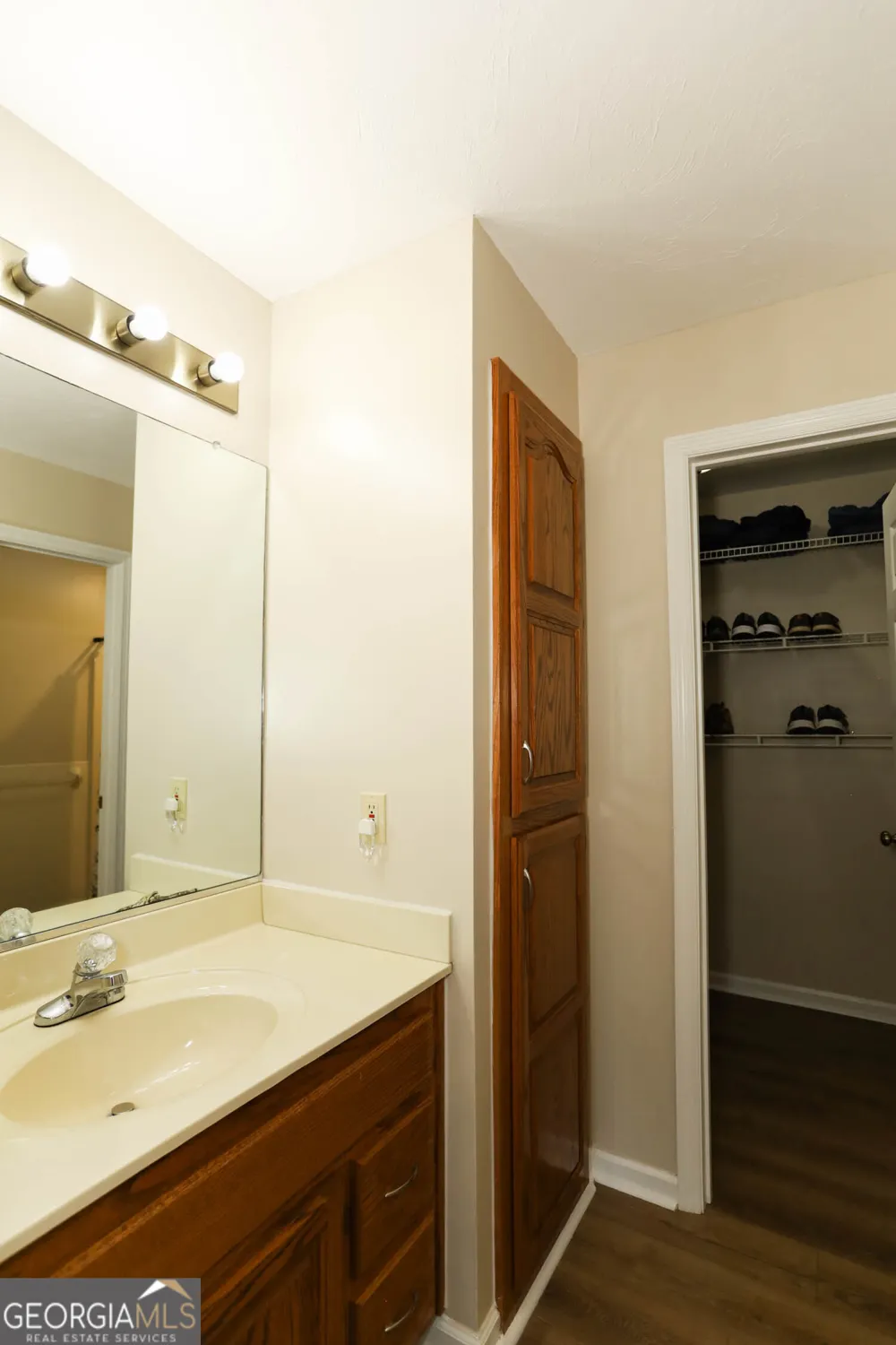 5302 Summer Wood LN Young Harris, GA 30582
