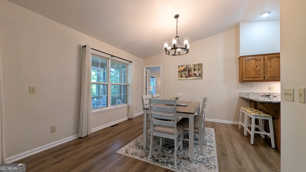 5302 Summer Wood LN Young Harris, GA 30582