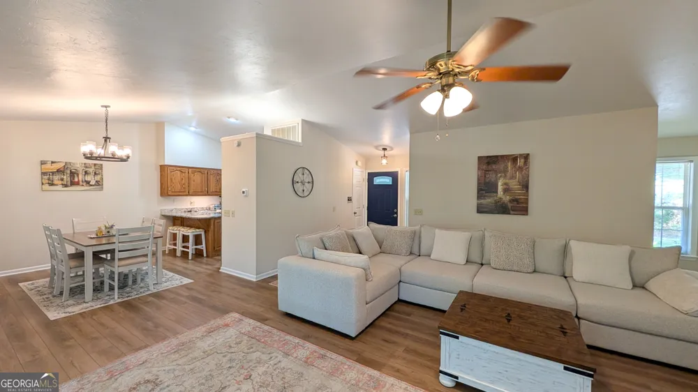 5302 Summer Wood LN Young Harris, GA 30582