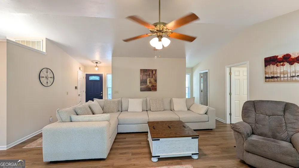 5302 Summer Wood LN Young Harris, GA 30582