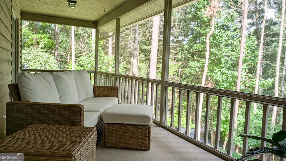 5302 Summer Wood LN Young Harris, GA 30582