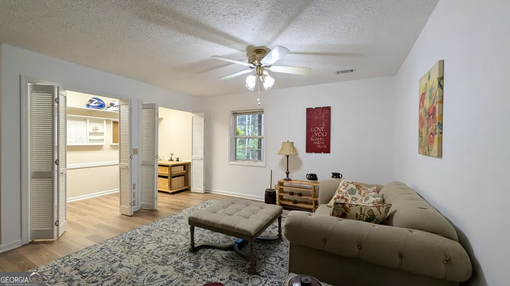 5302 Summer Wood LN Young Harris, GA 30582