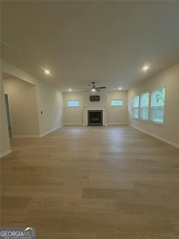 327 Valley Oak DR Dawsonville, GA 30534