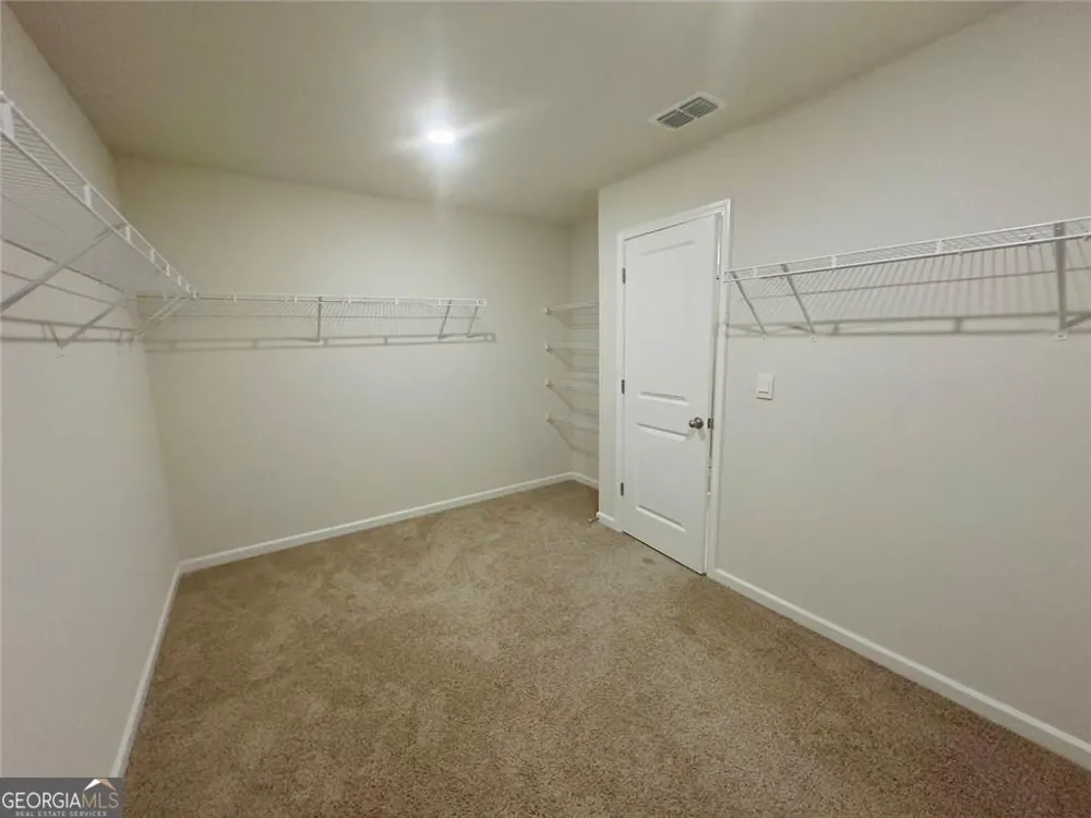 327 Valley Oak DR Dawsonville, GA 30534