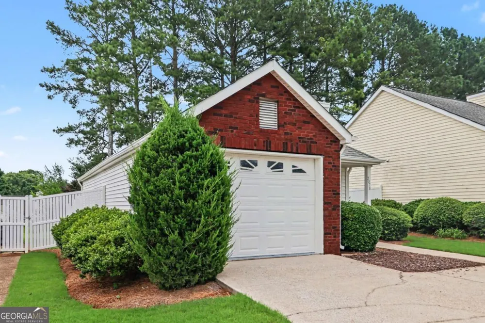 3075 Barnwood XING Duluth, GA 30097