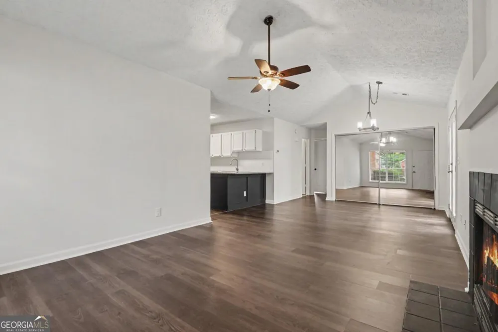 3075 Barnwood XING Duluth, GA 30097