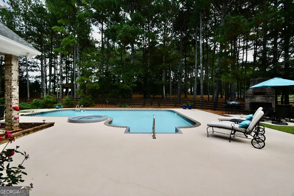 1040 Pimlico LN Bishop, GA 30621