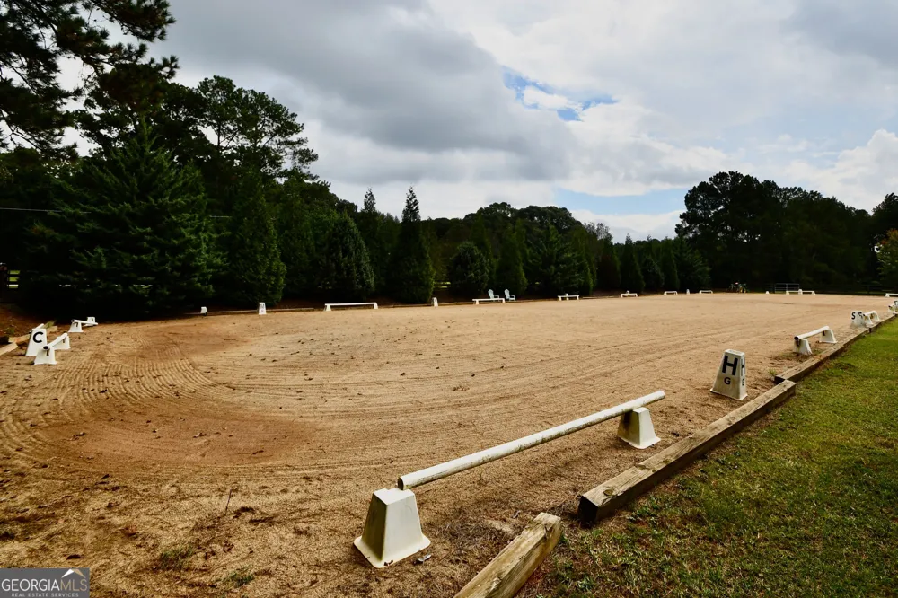 1040 Pimlico LN Bishop, GA 30621