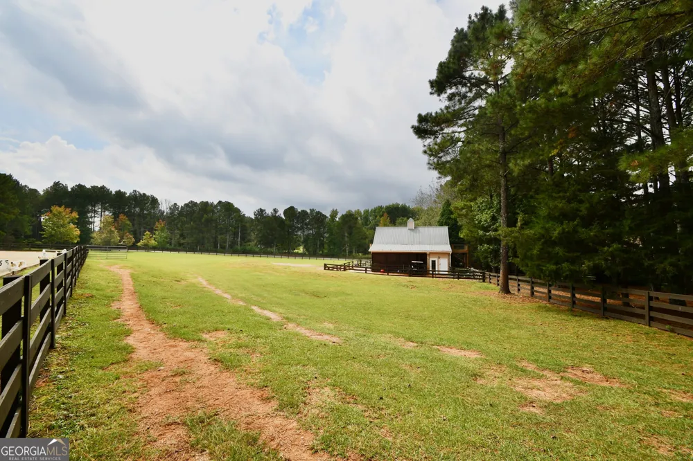 1040 Pimlico LN Bishop, GA 30621