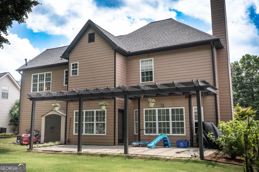 27 Portico PL Newnan, GA 30265