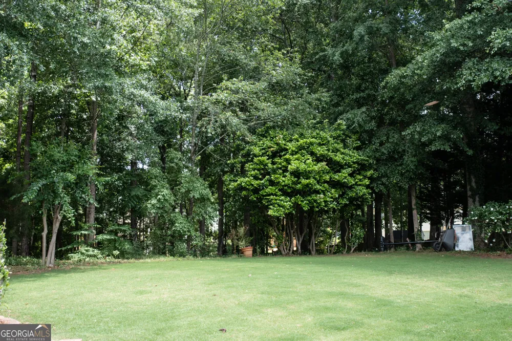27 Portico PL Newnan, GA 30265