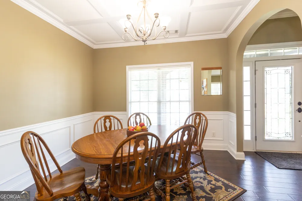 27 Portico PL Newnan, GA 30265