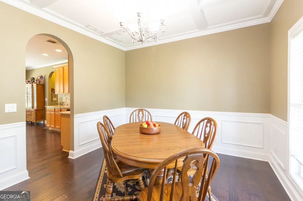 27 Portico PL Newnan, GA 30265