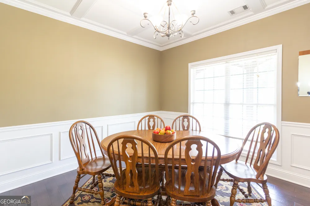 27 Portico PL Newnan, GA 30265