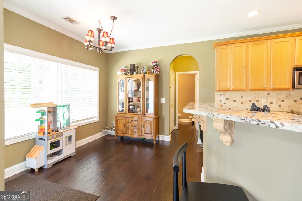 27 Portico PL Newnan, GA 30265