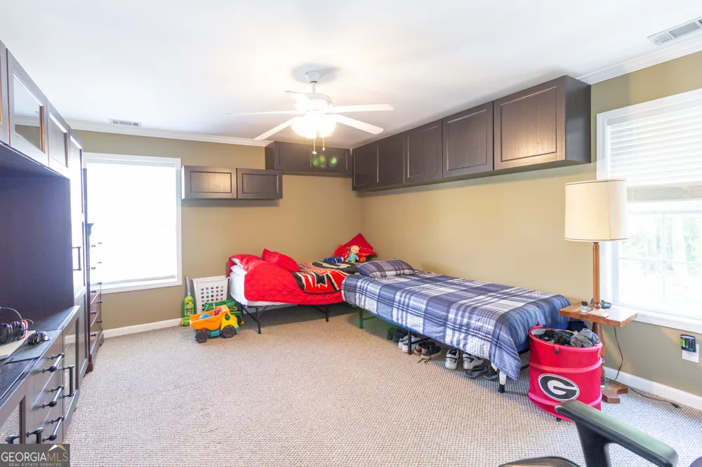 27 Portico PL Newnan, GA 30265