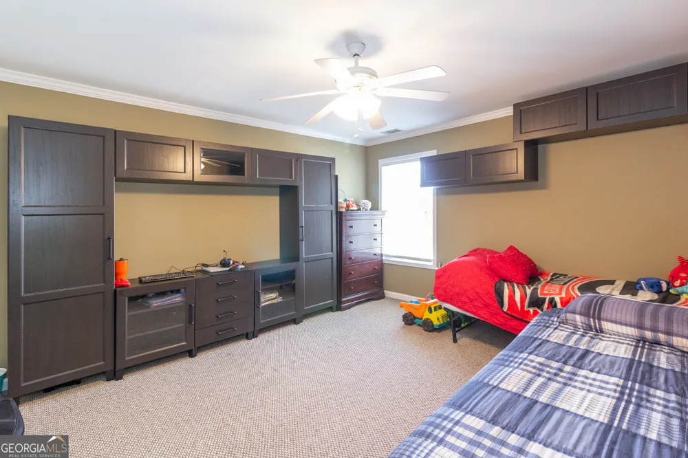 27 Portico PL Newnan, GA 30265