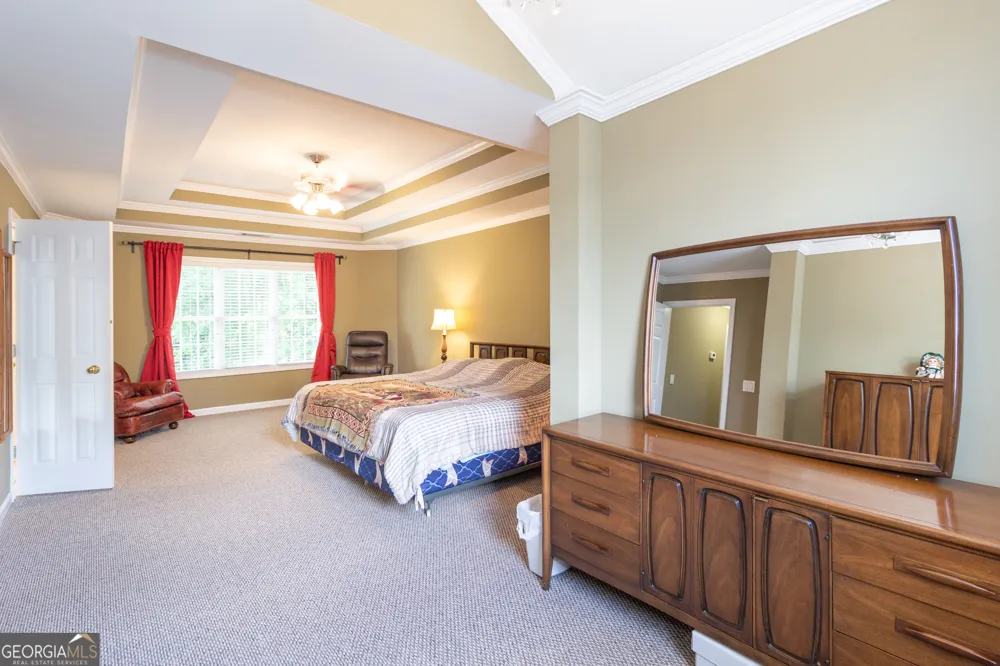27 Portico PL Newnan, GA 30265