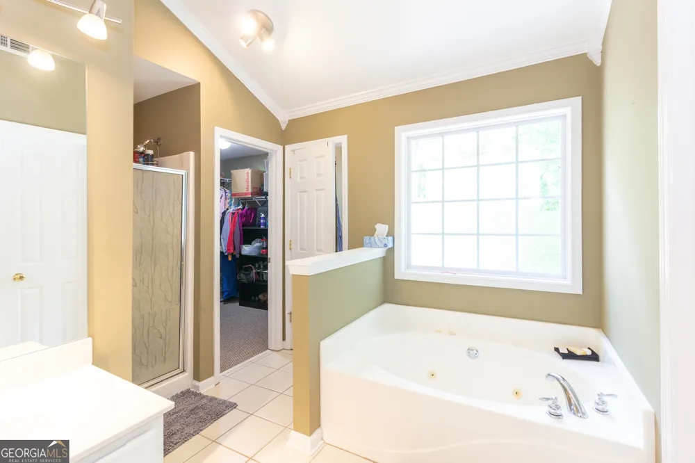 27 Portico PL Newnan, GA 30265