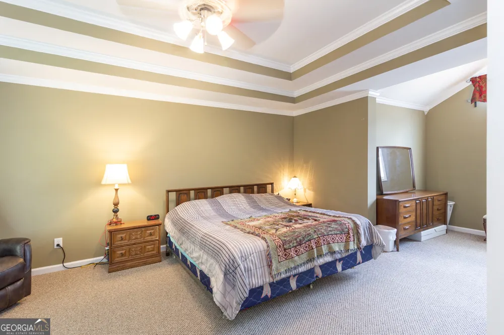 27 Portico PL Newnan, GA 30265