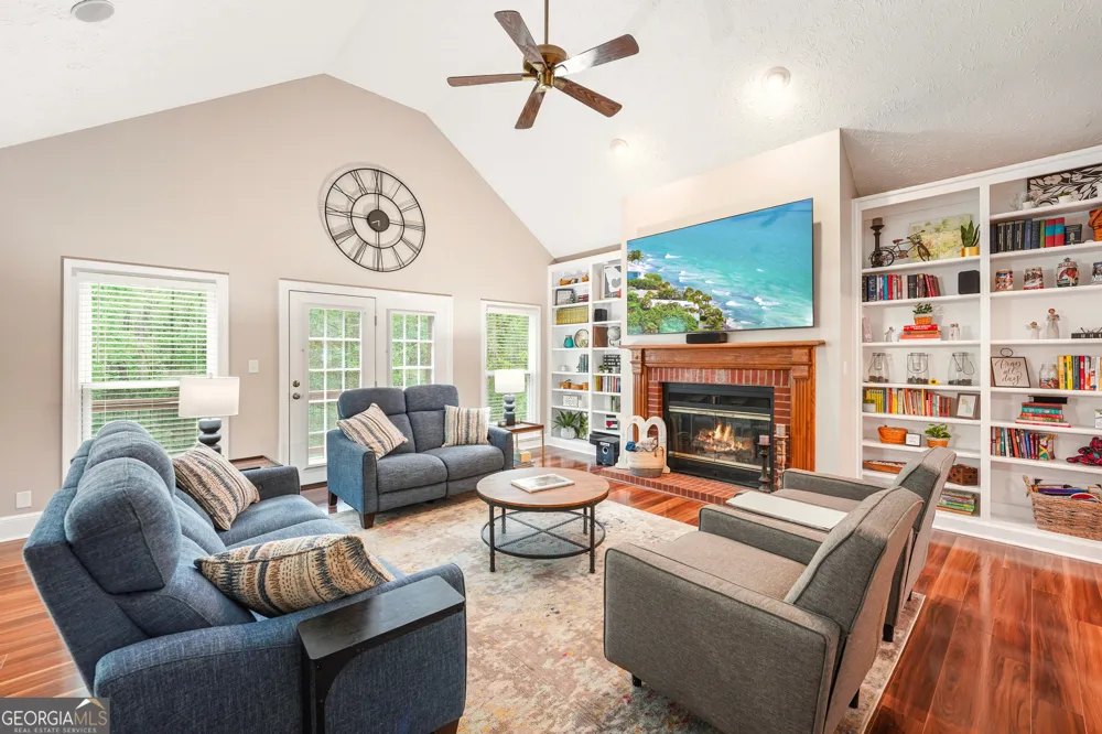 3779 Sussex DR NE Milledgeville, GA 31061