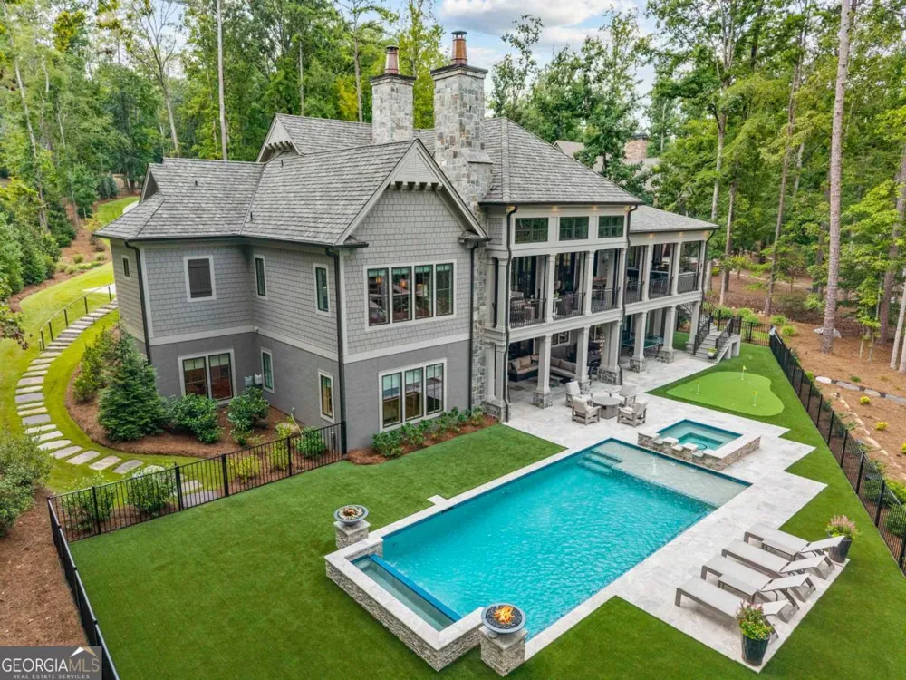 1020 Grove CT Greensboro, GA 30642