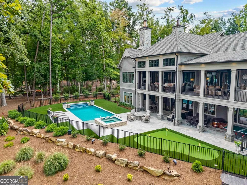 1020 Grove CT Greensboro, GA 30642