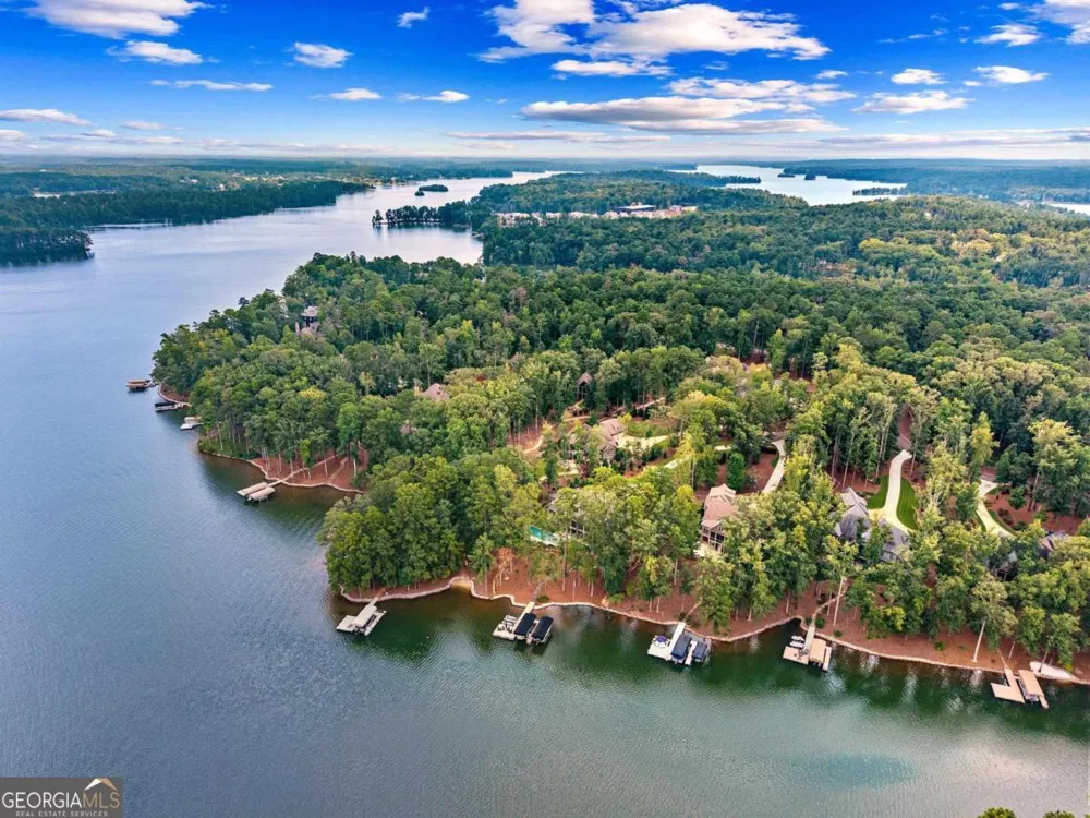 1020 Grove CT Greensboro, GA 30642
