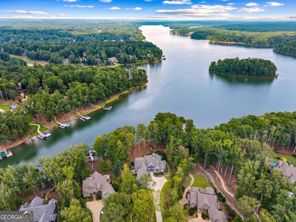 1020 Grove CT Greensboro, GA 30642