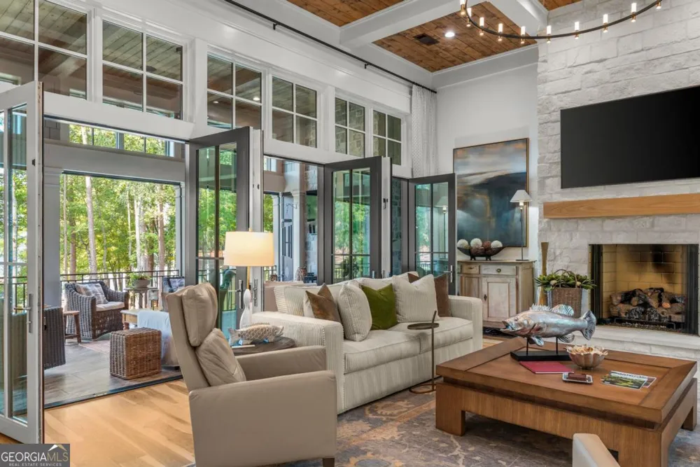1020 Grove CT Greensboro, GA 30642