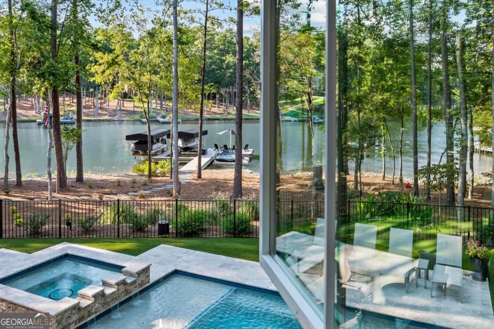 1020 Grove CT Greensboro, GA 30642