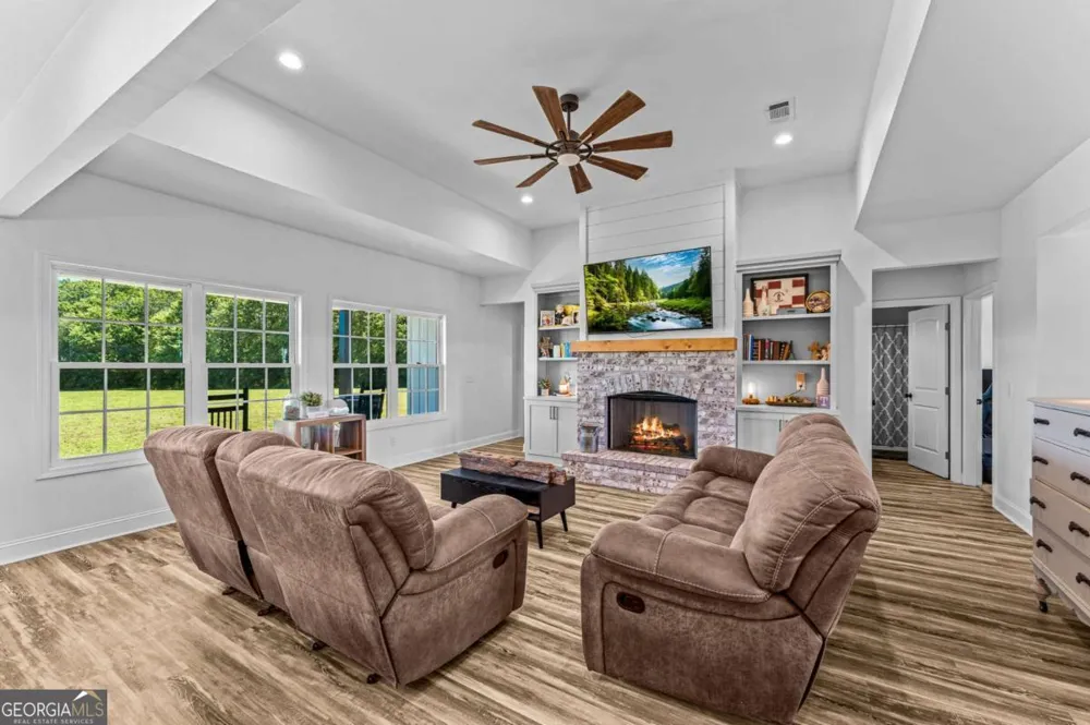 2997 Jason Franklin RD Register, GA 30452