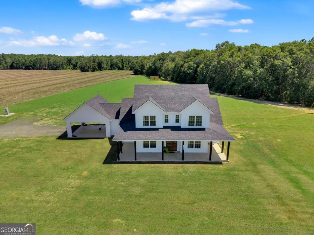 2997 Jason Franklin RD Register, GA 30452