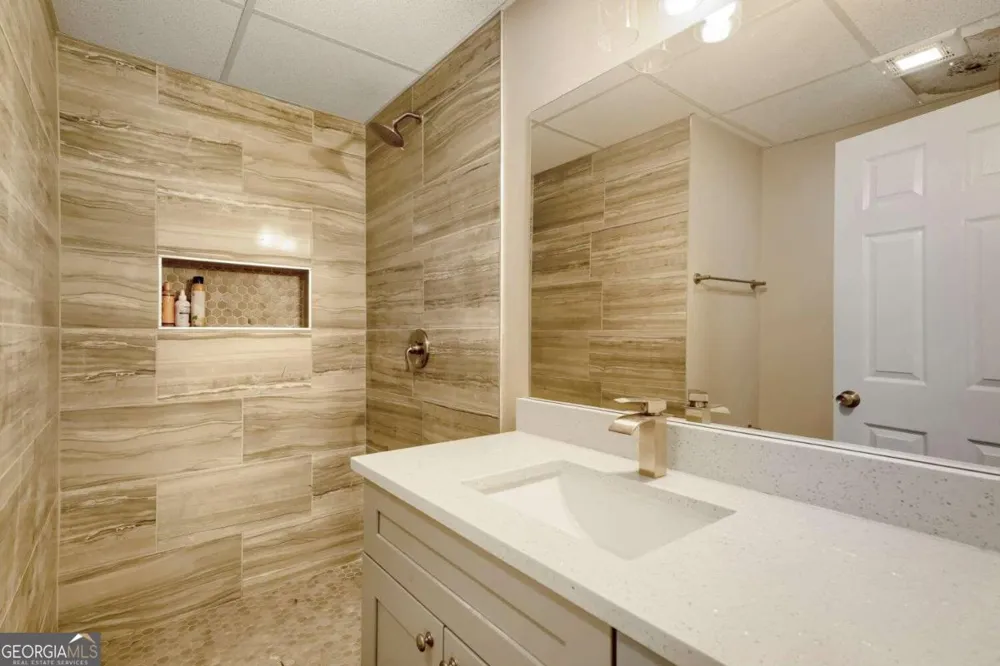 3335 Arborwoods DR Johns Creek, GA 30022
